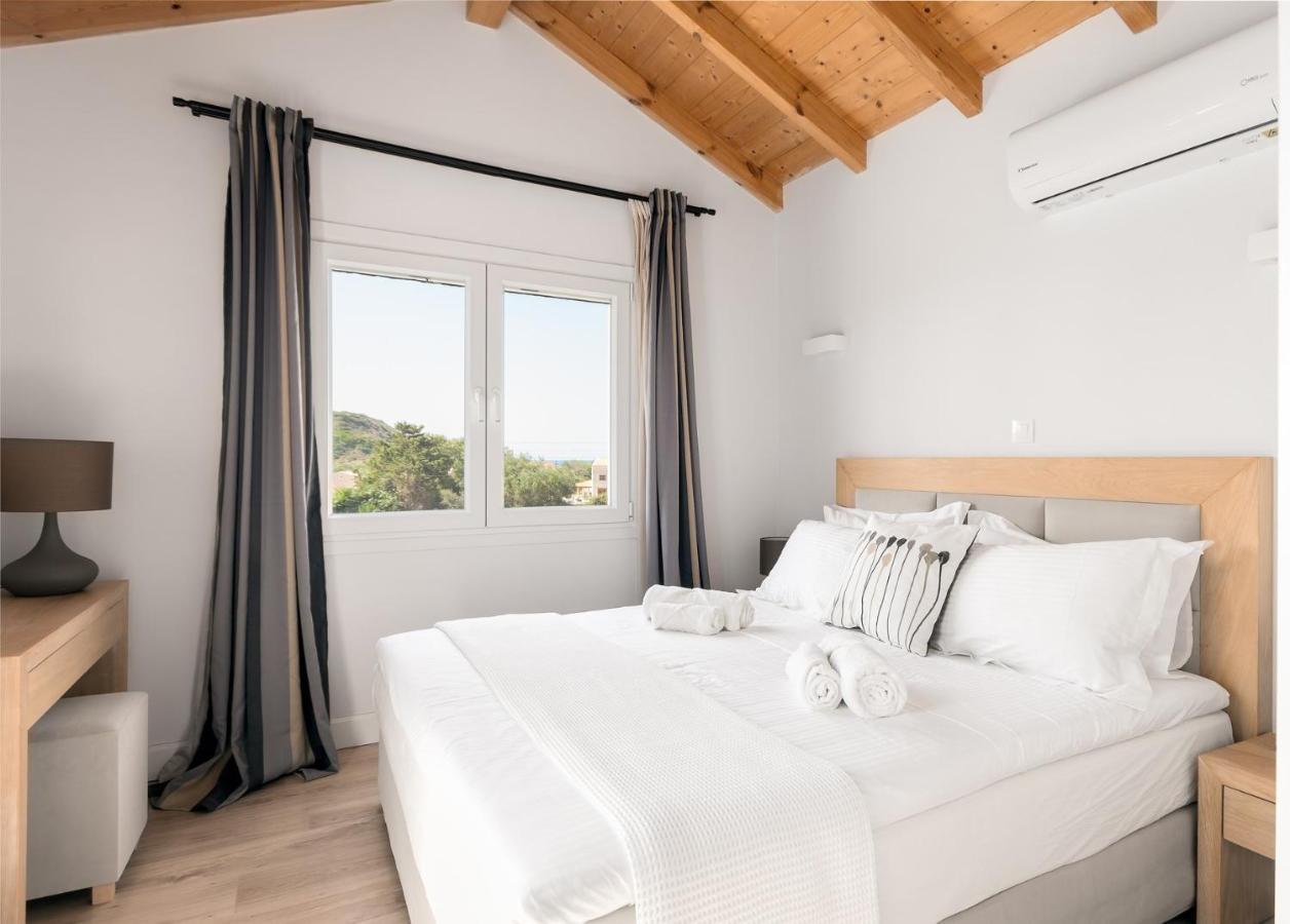 Ereikoussa Reiki Villas Erikousa מראה חיצוני תמונה