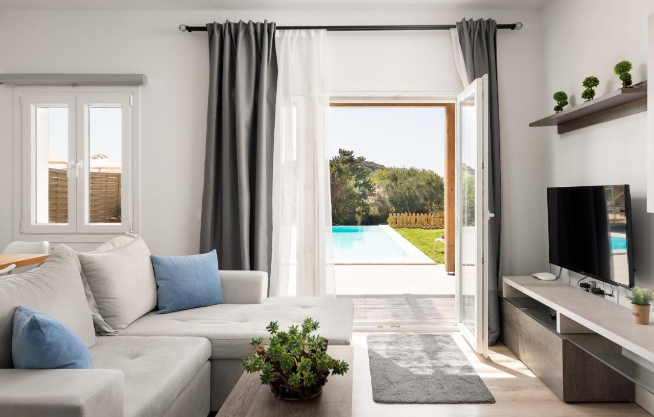 Ereikoussa Reiki Villas Erikousa מראה חיצוני תמונה